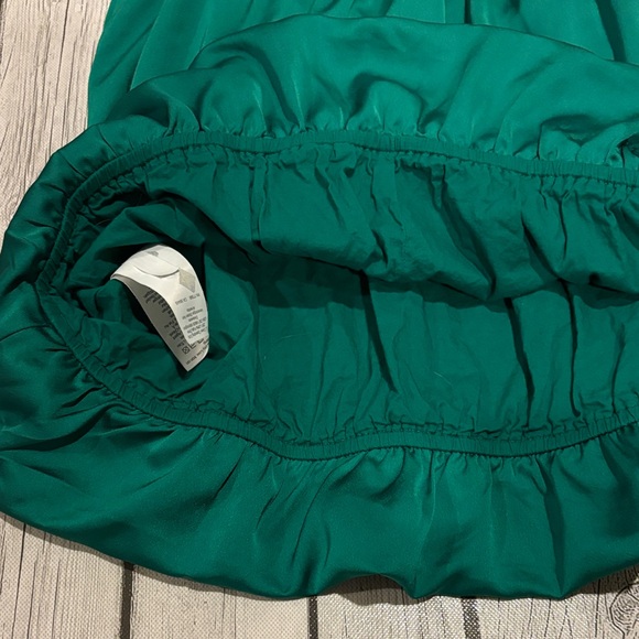 Crewcuts Vibrant Green girls size 8 satin bubble hem dress - Picture 4 of 4